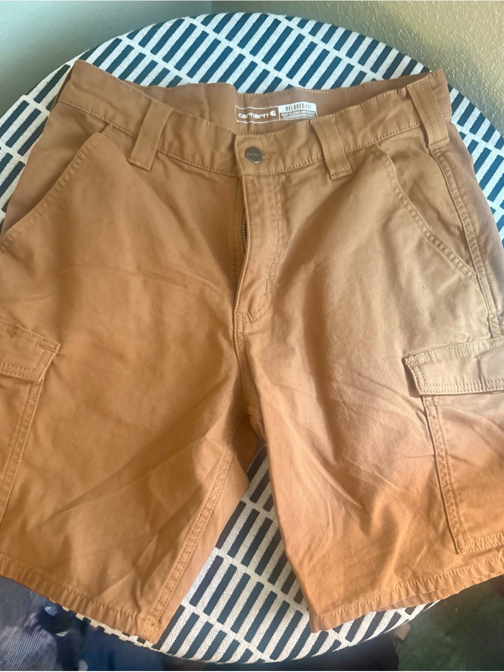 Carhartt Relaxed Fit Work Cargo Shorts in Brown NWOT - Picture 3 of 3